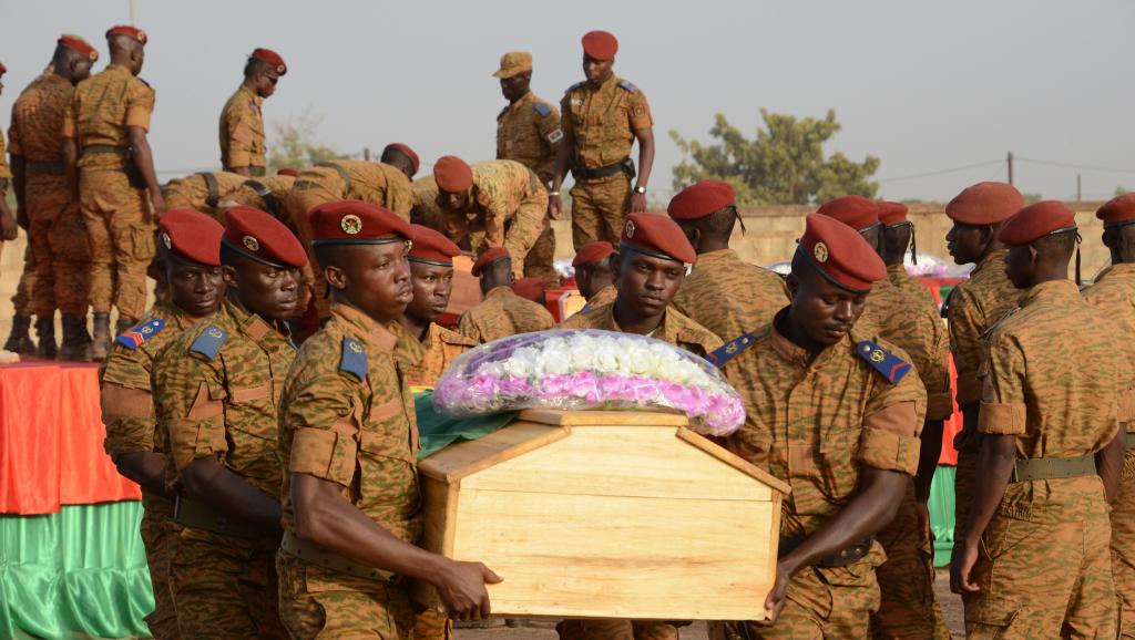 Le Burkina décrète un deuil national de 72h après la mort de 24 militaires