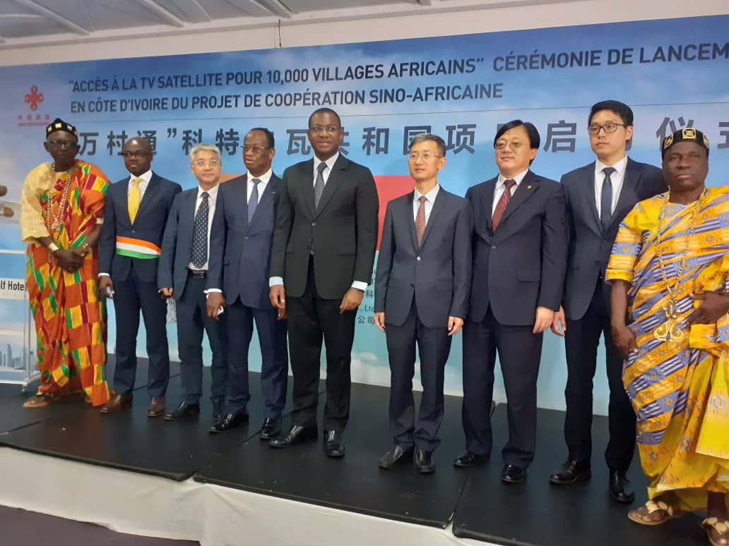 La Chine va connecter 500 villages à la télévision par satellite en Côte d’Ivoire