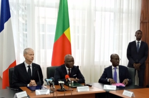 Le Bénin et la France établissent un programme de restitution des biens culturels