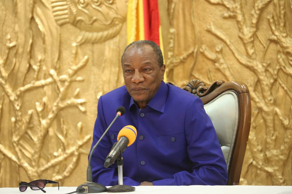 L’Union européenne prête à faciliter un dialogue incisif en Guinée