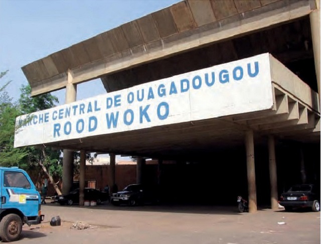 Le Burkina rouvre le grand marché de la capitale