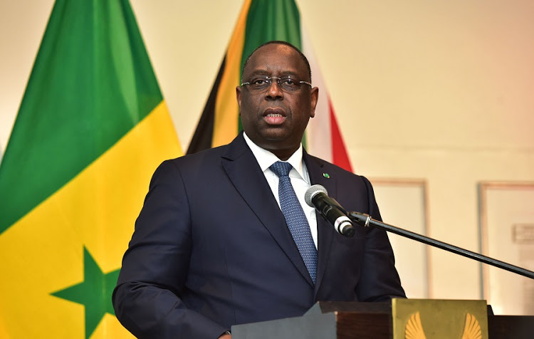 Sénégal : Macky Sall lève l’état d’urgence et le couvre-feu