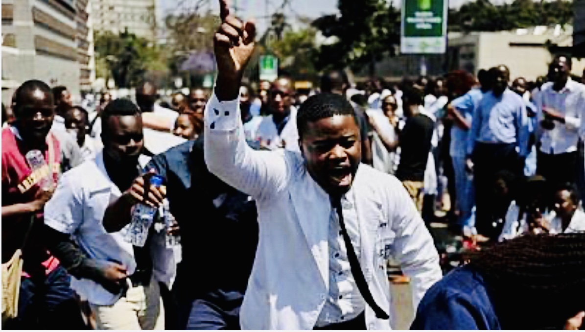 Covid-19: Poursuite du bras de fer au Zimbabwe entre les médecins et le Gouvernement