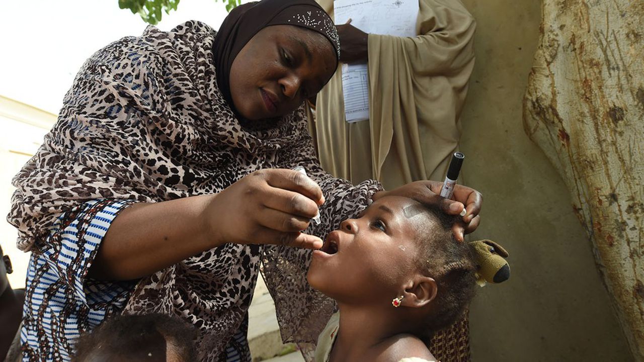 La polio officiellement éradiquée en Afrique selon l’OMS