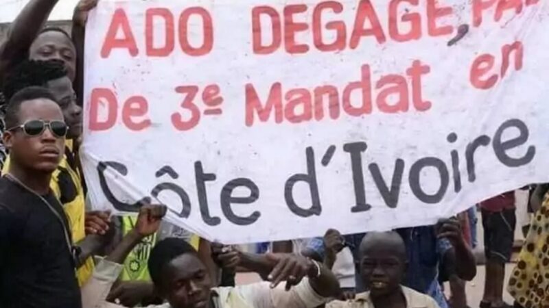 Le gouvernement ivoirien interdit les manifestations en lieux publics jusqu’au 15 septembre