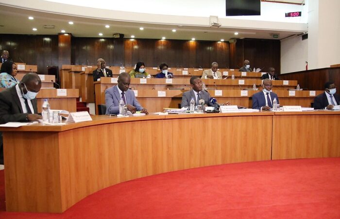 Côte d’Ivoire : L’Assemblée nationale adopte le projet de loi de finances rectificative 2020