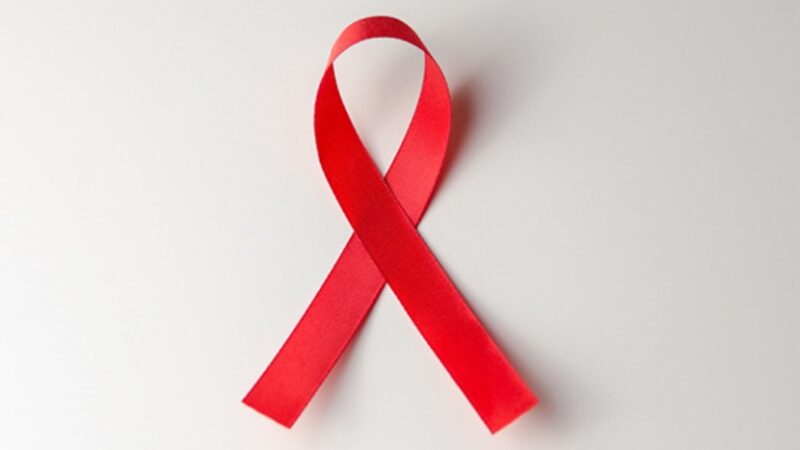 Un nouveau traitement à bas prix pour les enfants séropositifs au VIH dans les pays en développement
