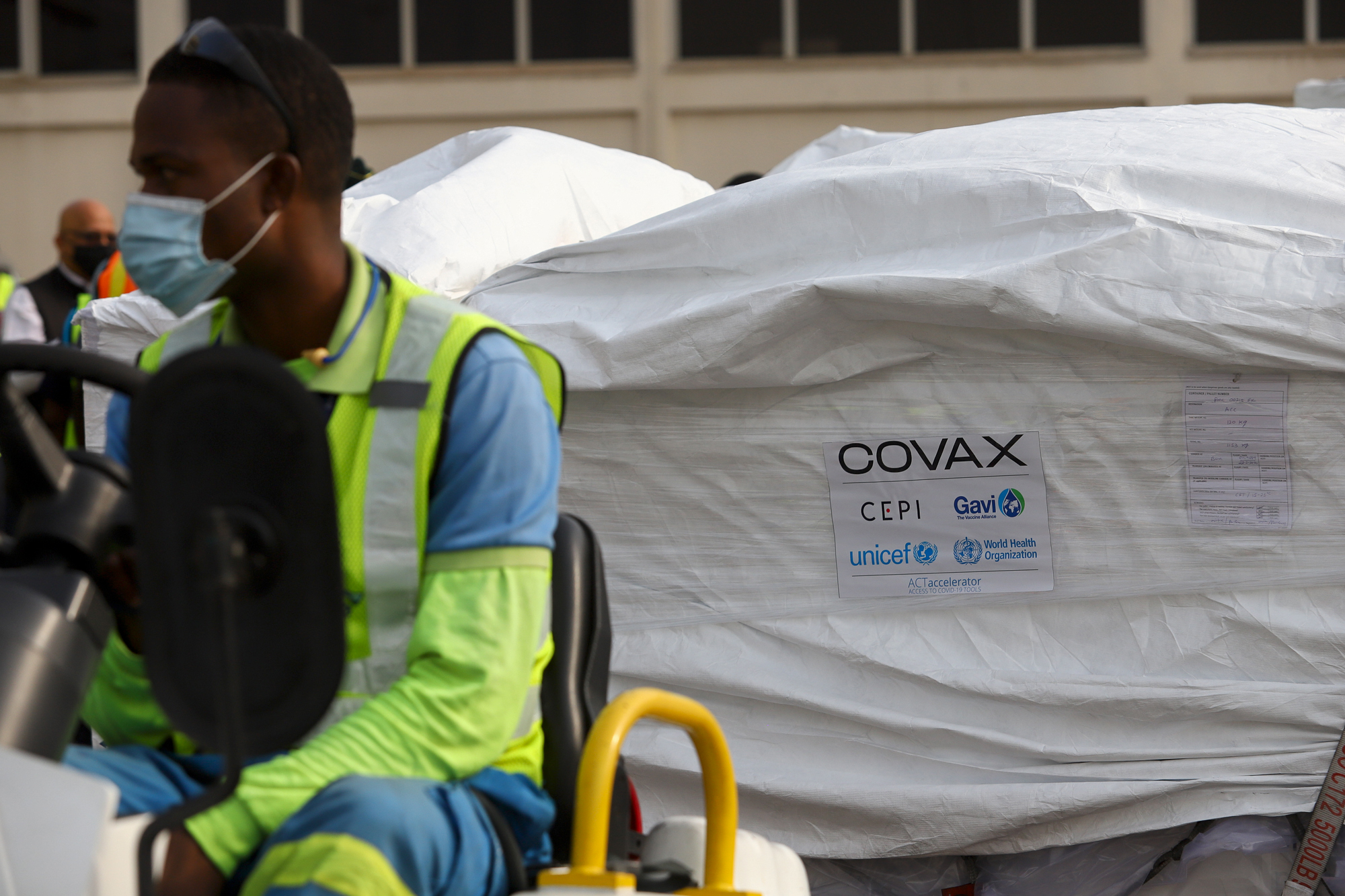 Le Ghana, premier pays africain à recevoir les vaccins financés par le dispositif Covax