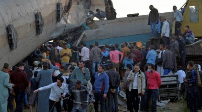 Egypte: huit personnes arrêtées après l’accident de train meurtrier