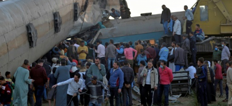 Egypte: huit personnes arrêtées après l’accident de train meurtrier