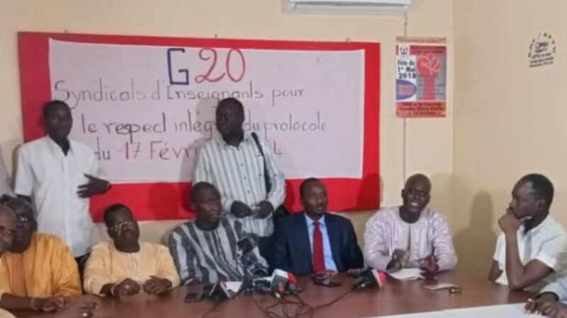 Sénégal : Les syndicats d’enseignants décrètent une journée de grève suite à une série d’arrestations