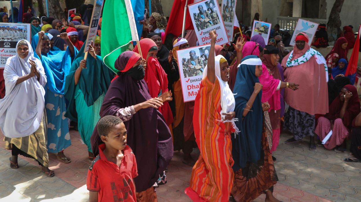 Somalie : Des manifestations contre le président Farmajo agitent Mogadiscio