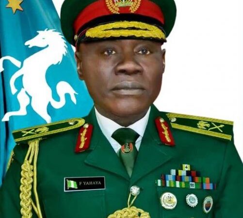 Nigeria : Le président Buhari nomme un nouveau chef d’Etat-major de l’armée