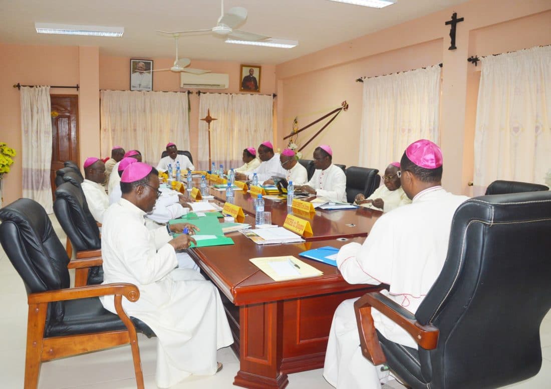 Le Bénin légalise l’avortement, l’Eglise catholique critique