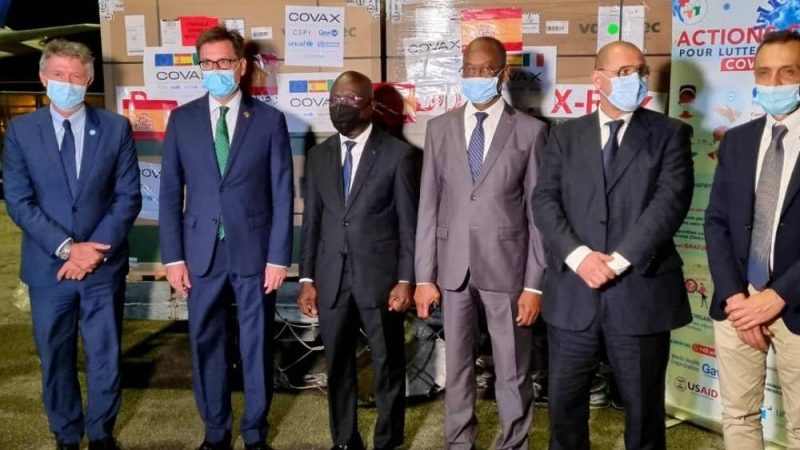La Côte d’Ivoire reçoit un don de plus de deux millions de vaccins anti-coronavirus