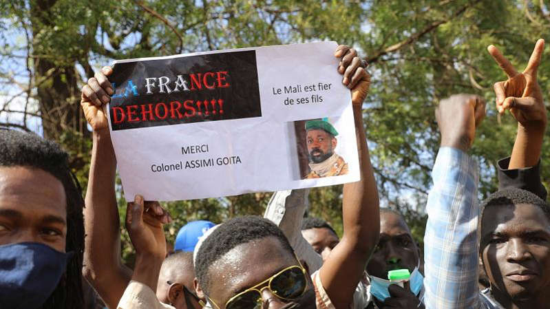 Arrestation d’un économiste malien à Bamako, pour «propos subversifs»