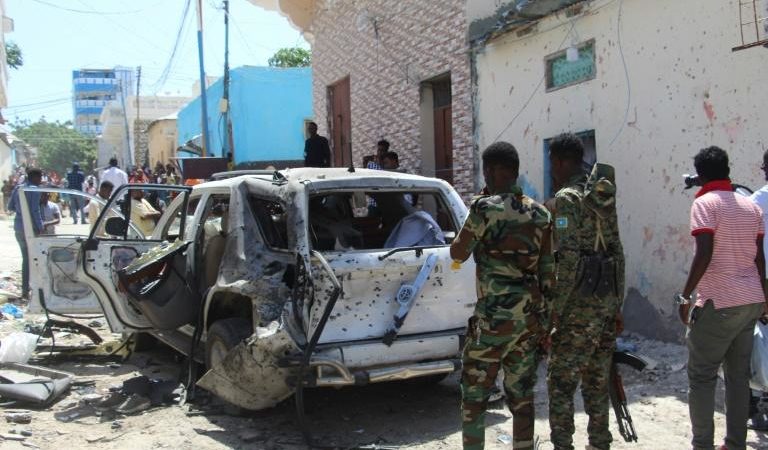 Somalie:  Le porte-parole du gouvernement visé par une attaque d’un kamikaze présumé des Shebab