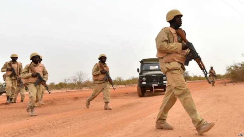 Burkina Faso: Nouvelles arrestations de militaires et civils accusés de préparer un coup d’Etat