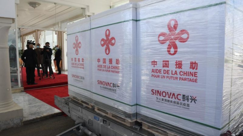Covid-19 : La Chine fait don à la Tunisie d’un lot de 1,5 million de doses du vaccin Sinovac