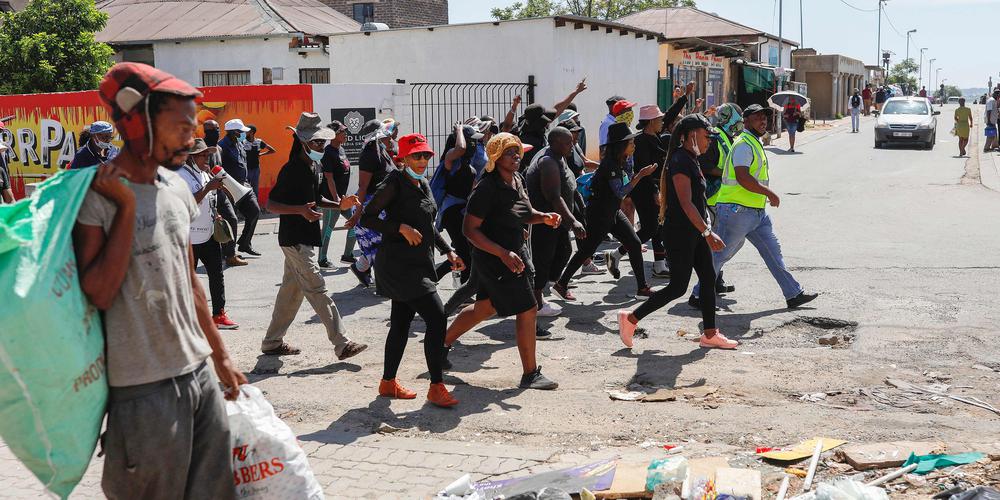 Afrique du Sud : La police disperse une manifestation anti-migrants