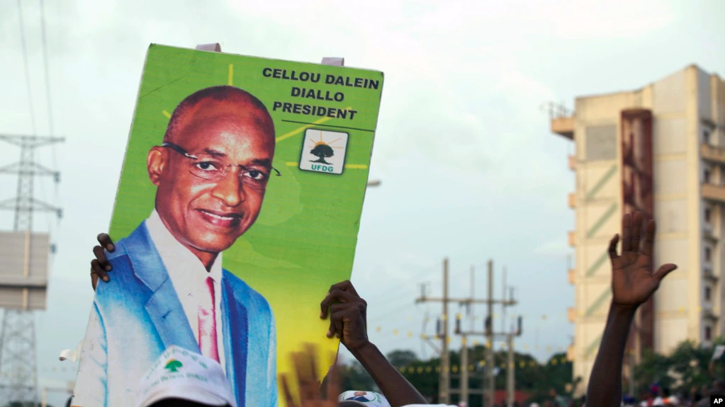 Guinée: Plusieurs opposants font l’objet d’une enquête visant à récupérer des biens immobiliers de l’Etat