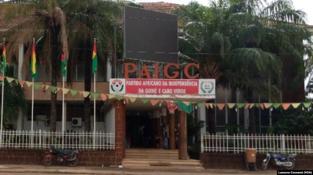 Guinée-Bissau: Le PAIGC (opposition) dénonce la violation de son siège par des hommes armés