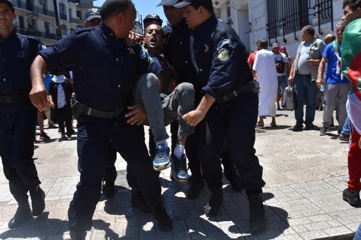 La situation sociale et syndicale en Algérie est devenue «alarmante» (selon la COSYFOP)