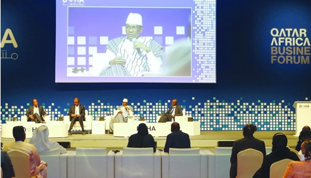Guinée-Qatar : Le PM malien Choguel Maiga fait la promotion de son pays au Forum de Doha