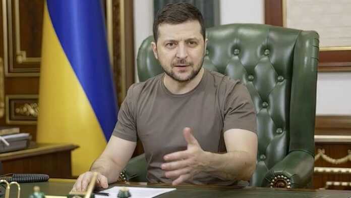 Le Président ukrainien Zelensky réitère sa demande de s’exprimer devant l’Union Africaine