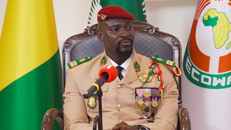 La Guinée adopte une transition de 36 mois