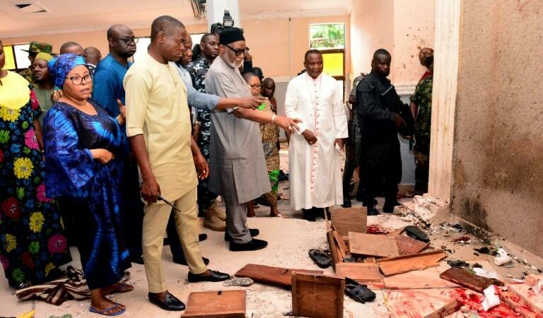 Nigeria/Massacre dans une église: Le Gouvernement soupçonne les jihadistes d’Iswap