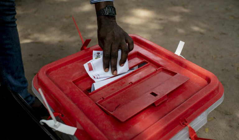 Nigeria: L’APC remporte le gouvernorat de l’Etat d’Ekiti sur la route de la présidentielle 2023  