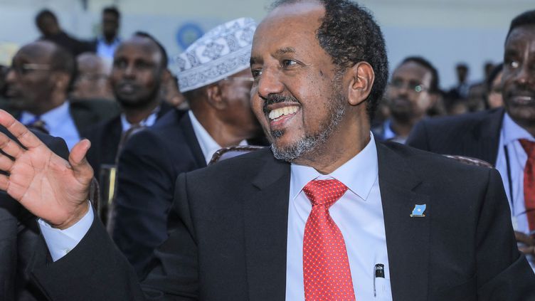 Somalie : Le nouveau président Hassan Cheikh Mohamoud investi
