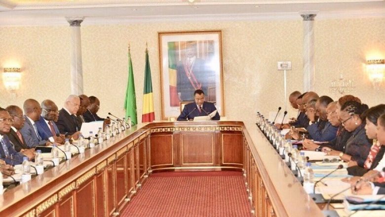 Congo-Brazzaville : Le gouvernement révise la loi de finances 2022