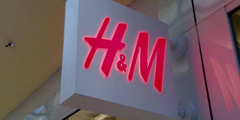Le groupe suédois de l’habillement H&M annonce son désengagement de la Russie