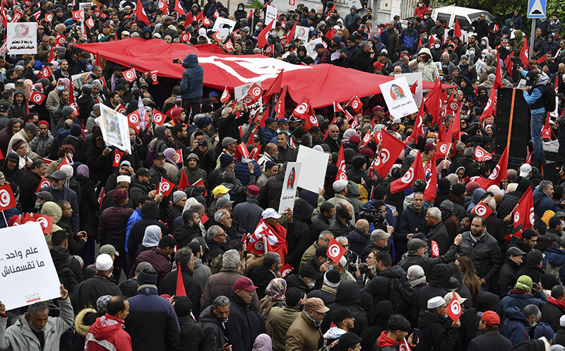 Tunisie/Projet de constitution: Ennahdha appelle au boycott du référendum