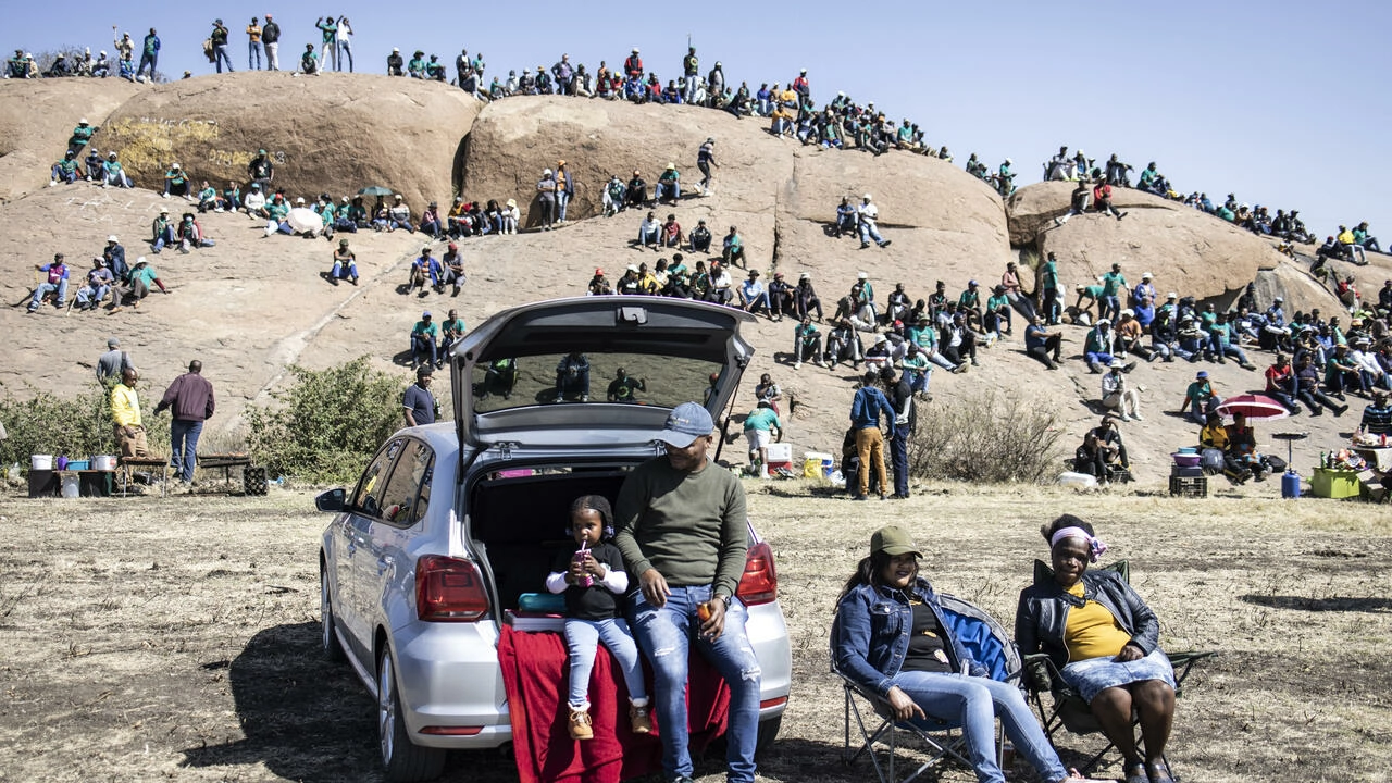 Afrique du Sud : Dix ans après le massacre Marikana, les mineurs réclament encore justice