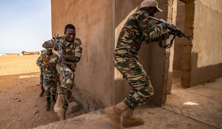 Le Burkina Faso et le Niger mutualisent leurs moyens de lutte contre le terrorisme