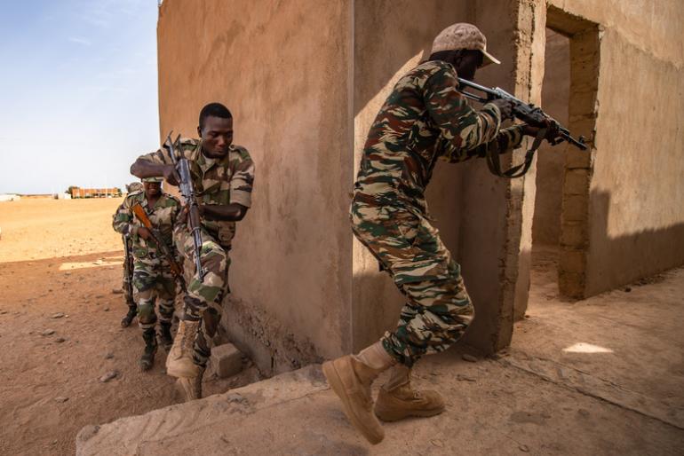 Le Burkina Faso et le Niger mutualisent leurs moyens de lutte contre le terrorisme