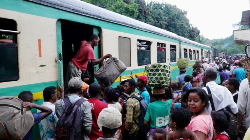 Madagascar: Les employés et les usagers de la ligne de train FCE crient leur ras-le-bol