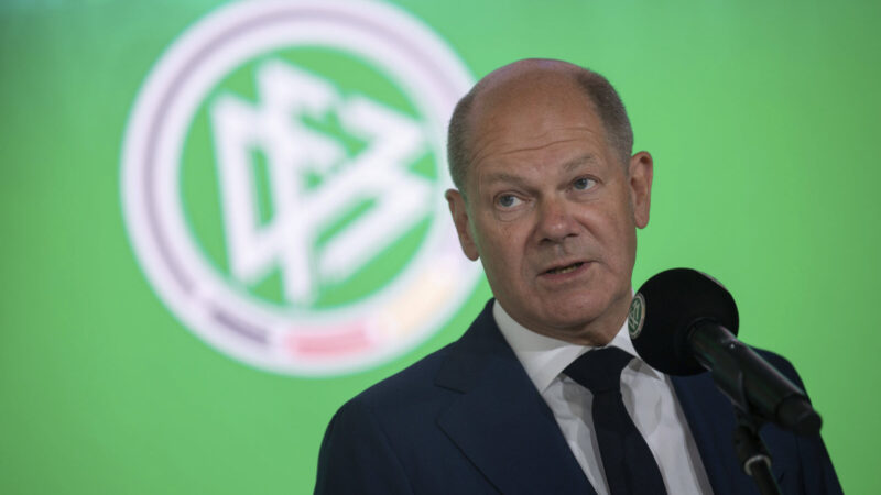 Football : Le chancelier allemand plaide pour des salaires égaux entre hommes et femmes