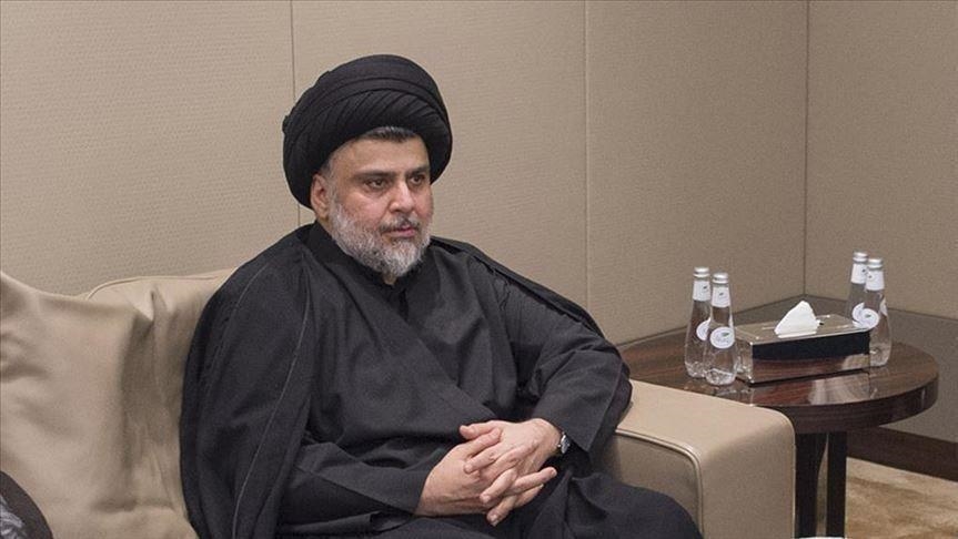 Moqtada al-Sadr appelle la justice irakienne à dissoudre le parlement