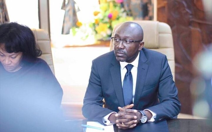 Gabon: Le président Bongo supprime le ministère des Travaux publics