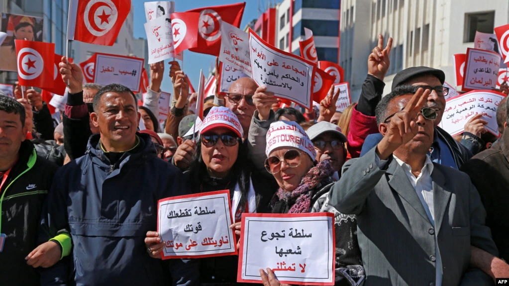 Tunisie: Plus de 680 dossiers de candidature déposés pour les élections législatives