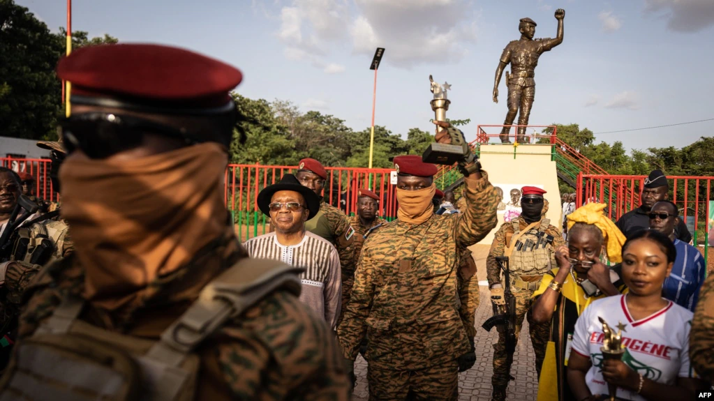 Burkina: Ibrahim Traoré investi Président de la transition demain vendredi ce 21 octobre