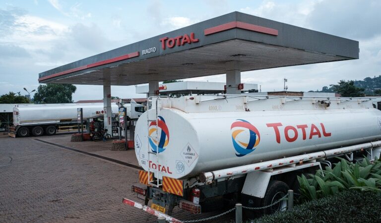 Des ONG françaises s’élèvent contre un projet d’oléoduc de TotalEnergies en Tanzanie