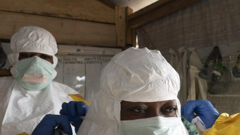 Neuf pays africains prennent en commun, des mesures pour enrayer l’épidémie d’Ebola