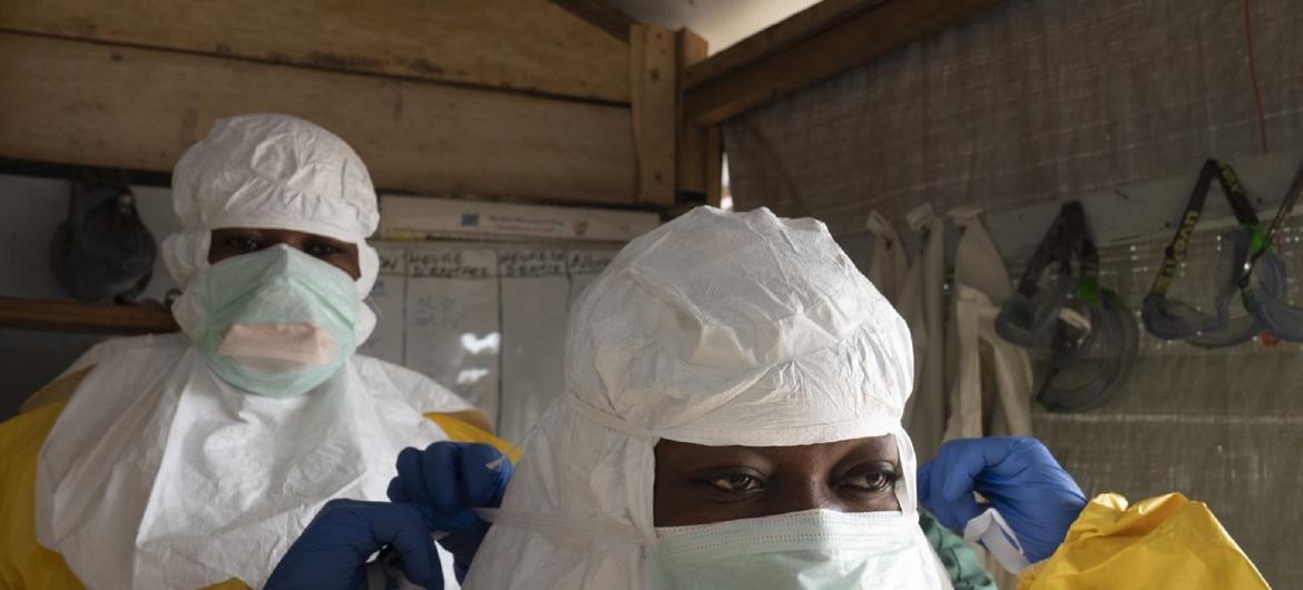Neuf pays africains prennent en commun, des mesures pour enrayer l’épidémie d’Ebola