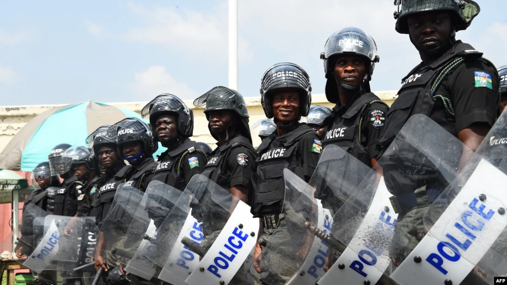 Nigeria : Trois morts dans l’attaque d’un bureau de la Commission électorale