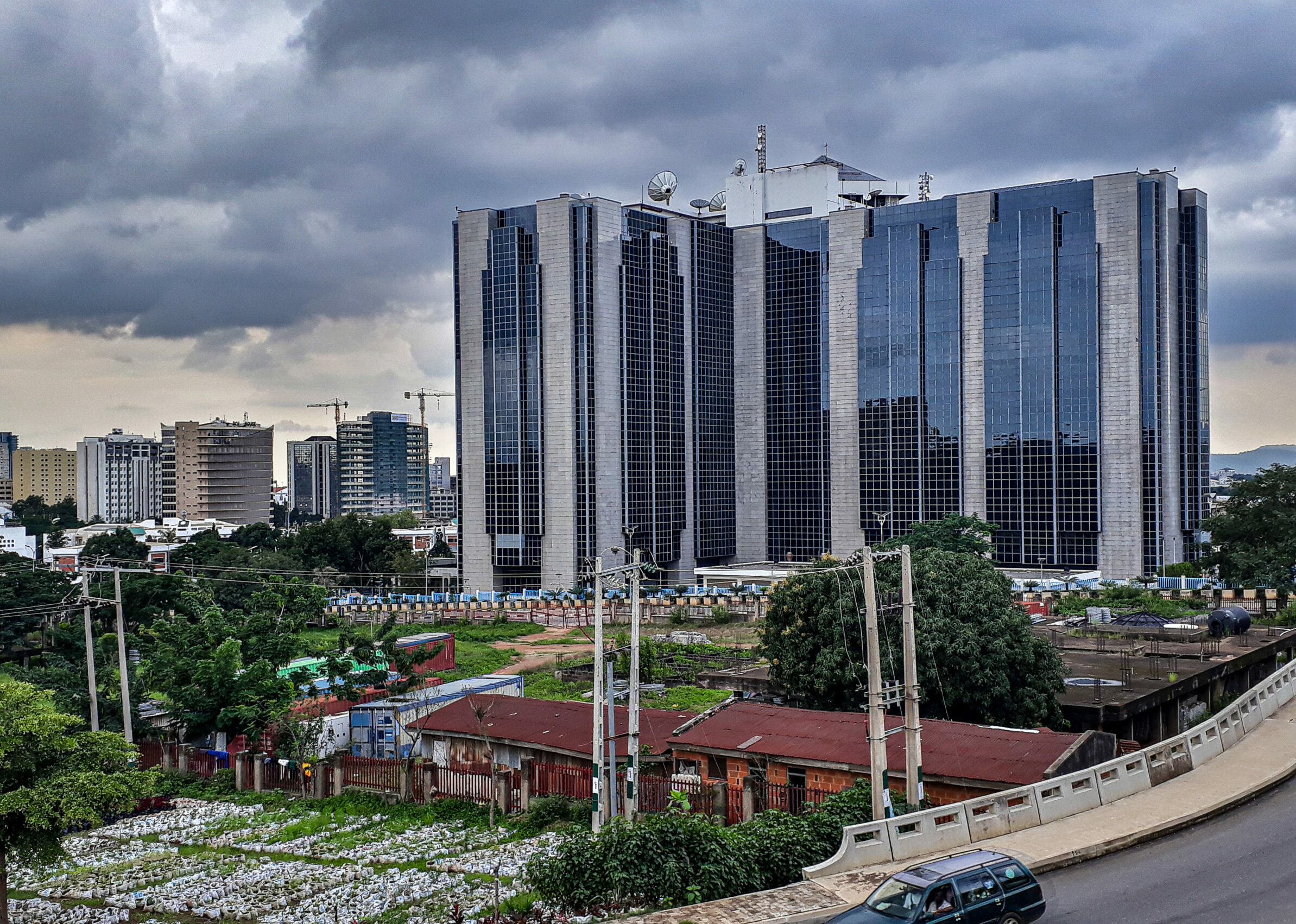 Nigeria: Les restrictions autour des retraits de l’argent liquide légèrement assouplies